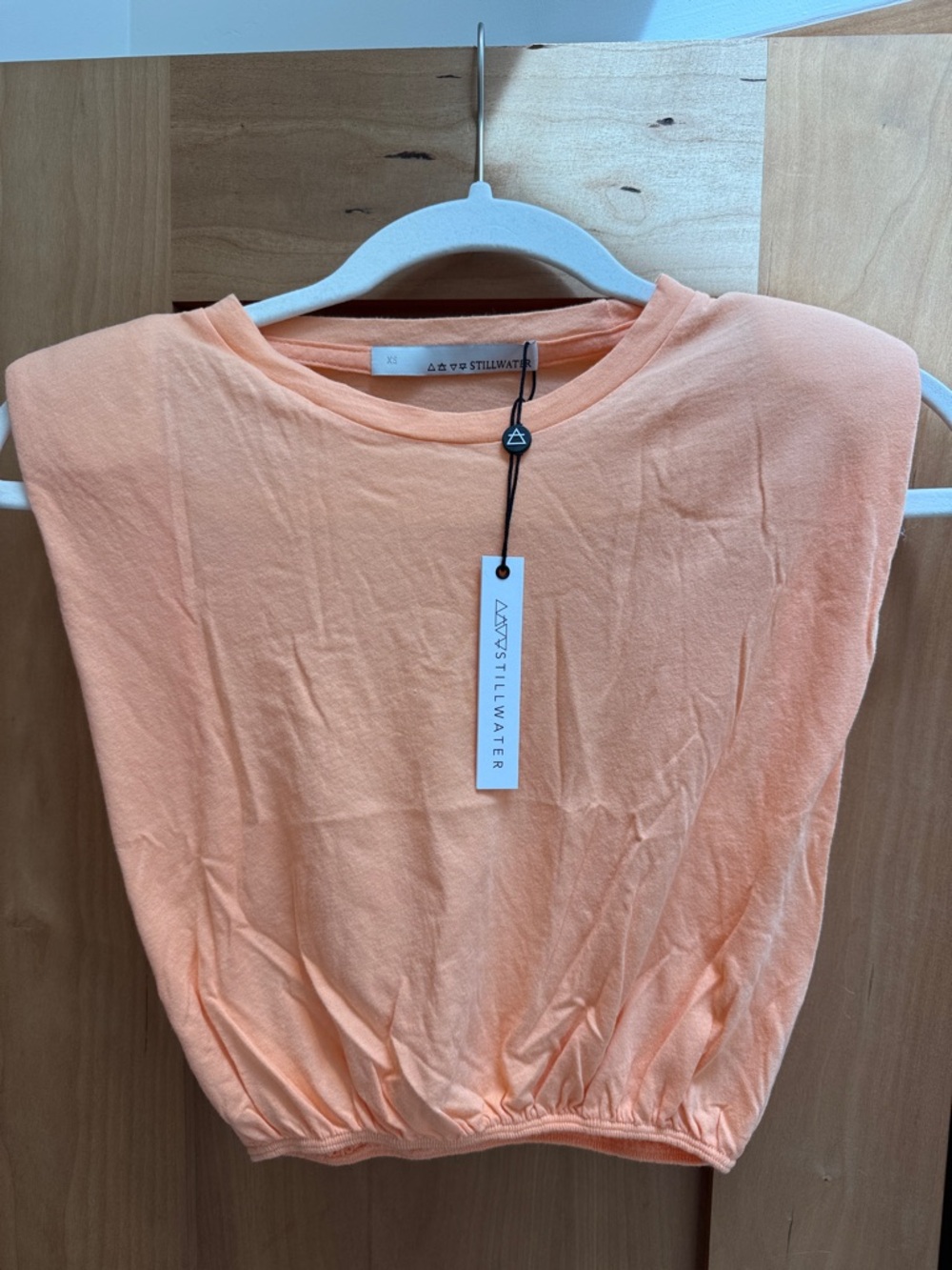 NWT Stillwater Peach Sleeveless Padded-Shoulder crop Top xs basic 100% cotton